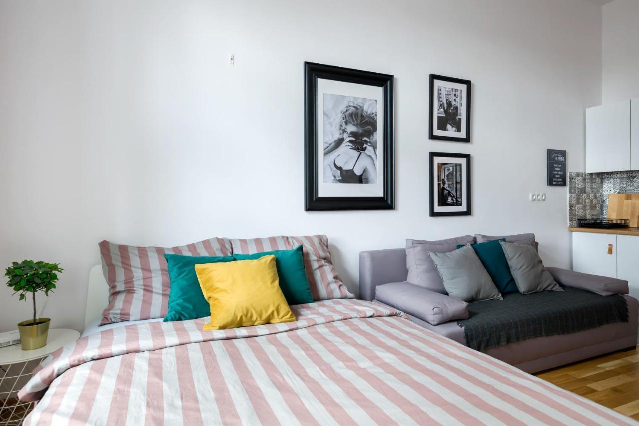 Discover Krakow Apartments - 5 Borowickiej St - Studio Next To Opera And Unity Centre Exterior photo